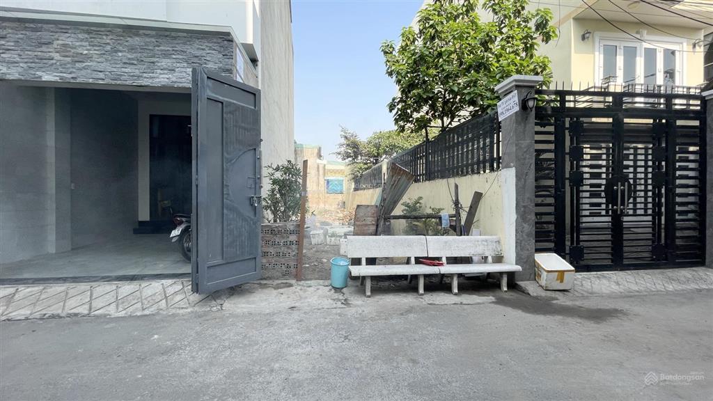Bán đất 77,1m2  6,8 tỷ hxh 6m đường số 39 cách 50m ra kha vạn cân, gần chợ thủ đức