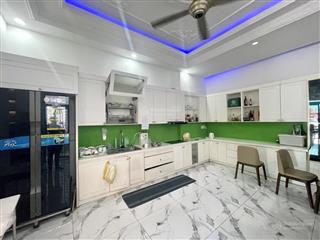 Giảm sốc 3.3 tỷ  nhà 4 tầng thang máy khu biệt thự nguyễn ảnh thủ chỉ còn 9.7 tỷ tl