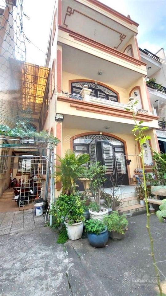 Giảm giá bán nhanh 9 tỷ  160m ngang đỉnh đông hưng thuận quận 12 nhà sẳn kết cấu ở ngay