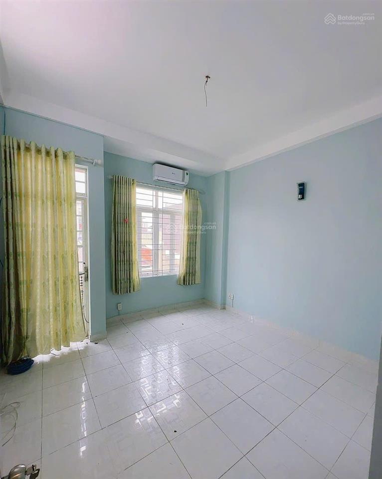 Nhà đẹp gò dầu, tân phú hẻm 5m xe hơi, 3 tầng 3pn, 41,5m, giá tốt
