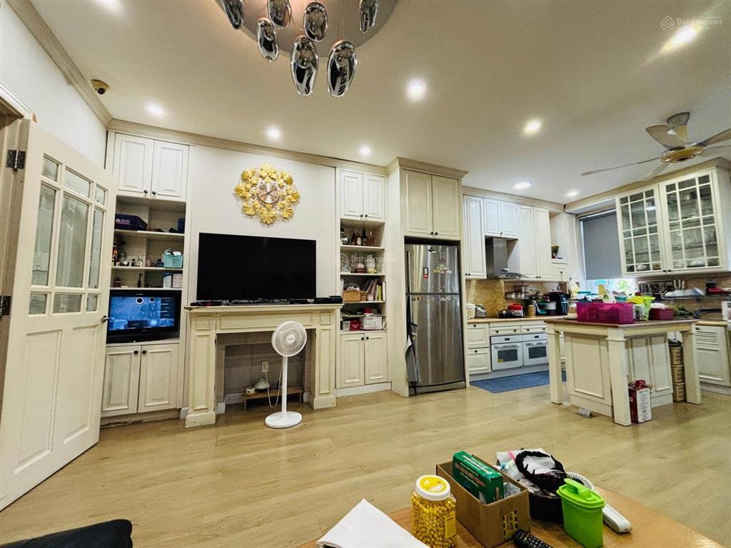 Mặt tiền trần thị nghỉ, khu cityland, 5x20, 5 tầng thang máy, 27 tỷ