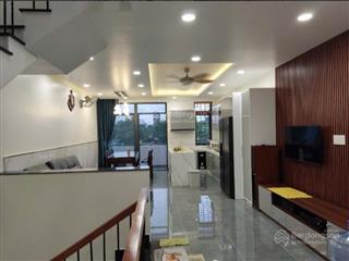 Nhà 5 tầng mặt tiền đường 40m khu dân cư phân lô xã bình hưng, bình chánh, 100m2, giá rẻ chỉ 10 tỷ