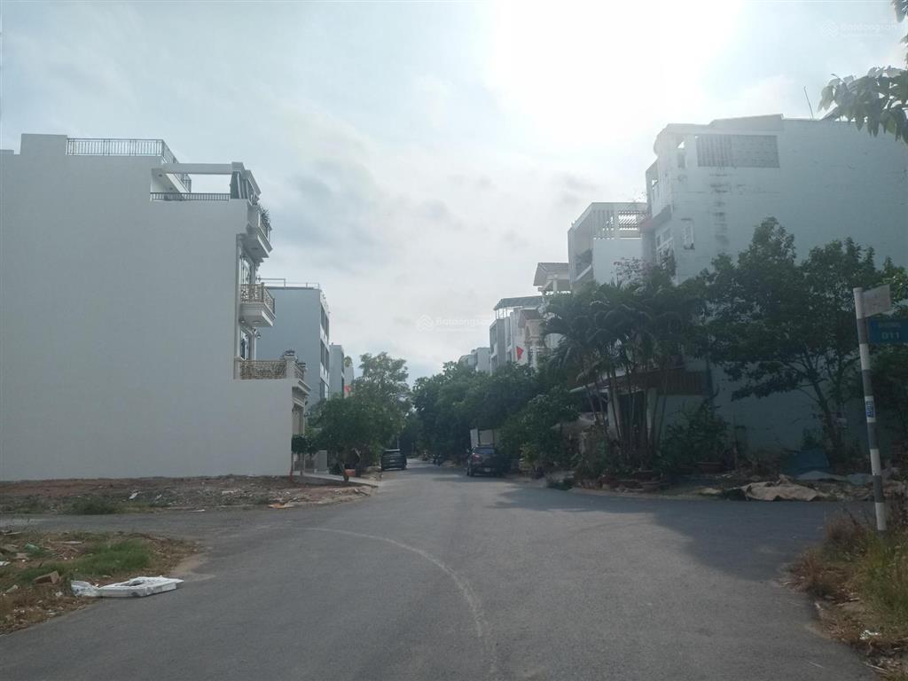 Đất 90m2, khu dân cư phưởng tân mỹ, quận 7 giá rẻ 9.8tỷ