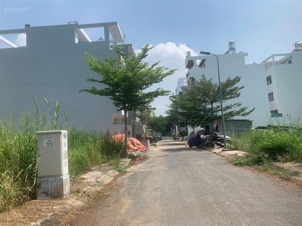Bán đất 80m2, ngay khu dân cư saigon south village phước kiển, nhà bè, giá 6.5 tỷ