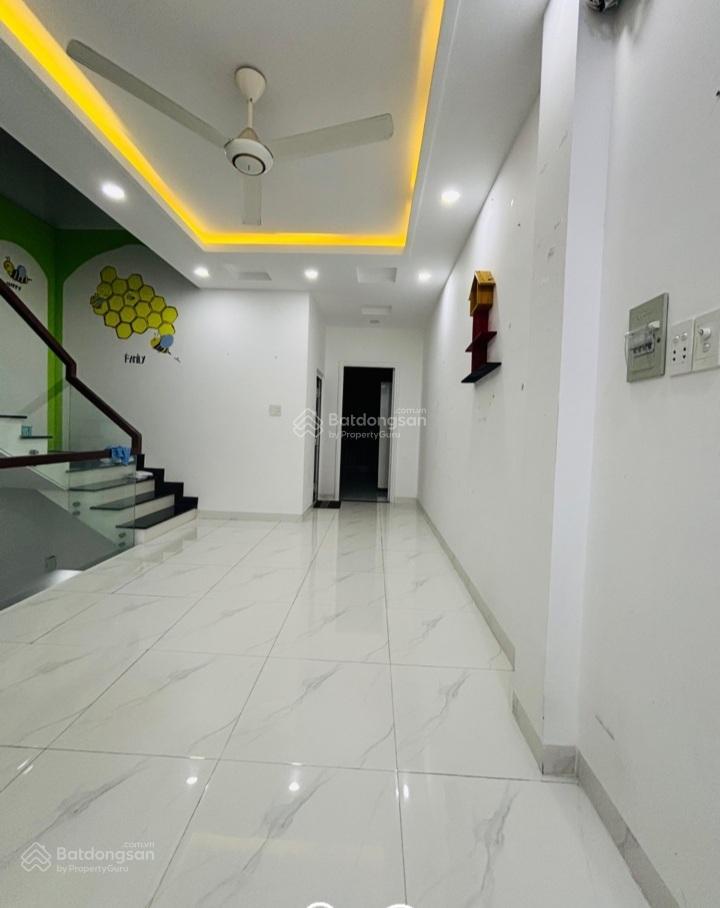 Đất có nhà 3 tầng mặt tiền khu phân lô gia hòa, bình hưng, bình chánh, diện tích 100m2, giá 6.1 tỷ