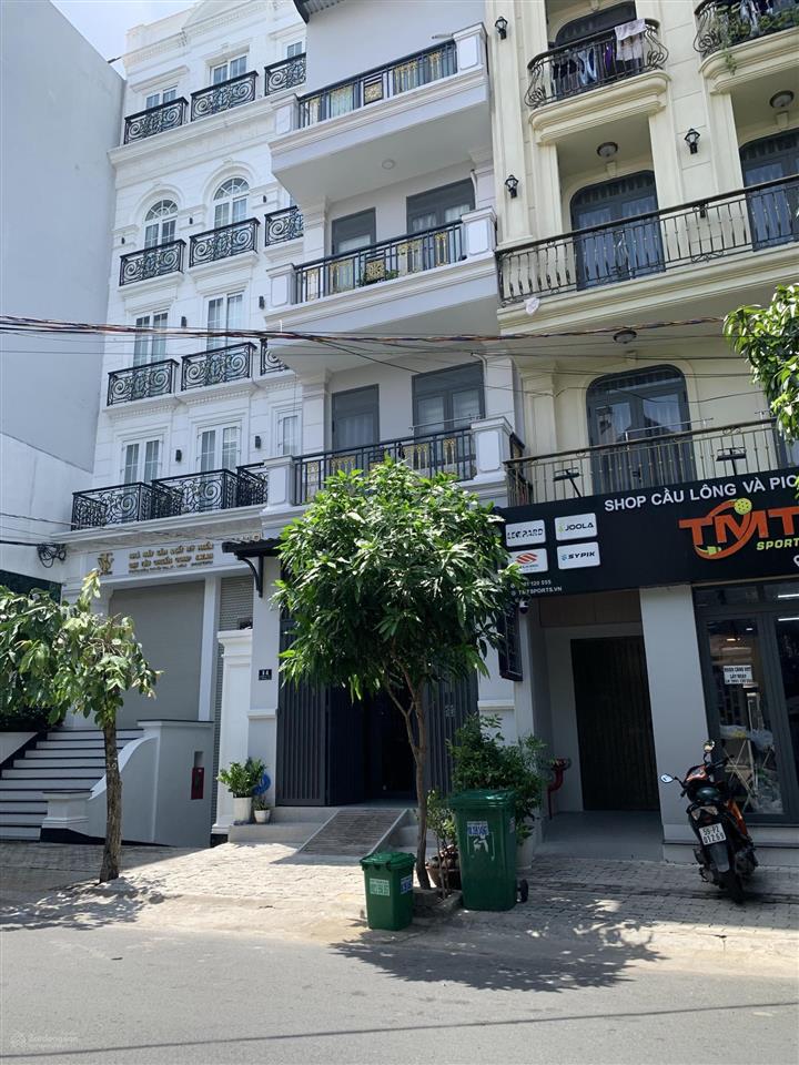 Bán nhà 3 tầng đường ô tô, diện tích 75m2, đường số 79, phường tân quy, quận 7, giá 11,99 tỷ