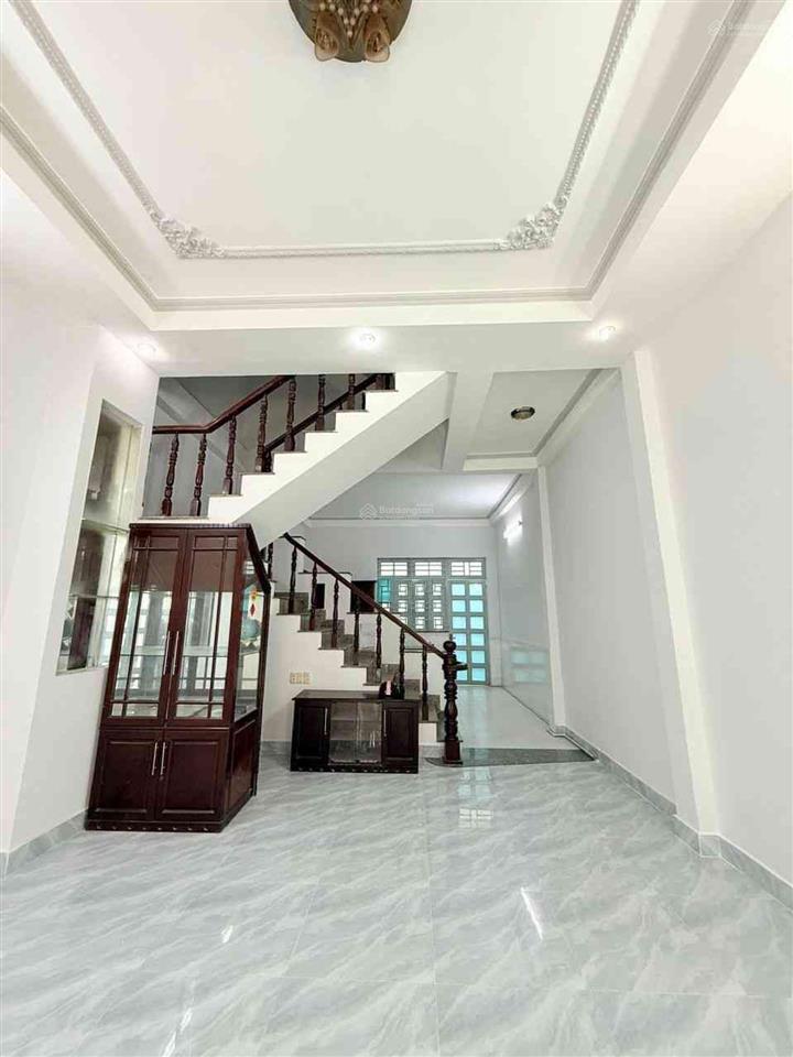 Bán nhà 3 tầng đường ô tô, diện tích 75m2, đường số 79, phường tân quy, quận 7, giá 11,99 tỷ