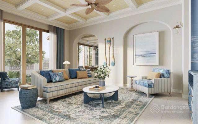 Nhà ven biển sở hữu lâu dài độc đáo 1 tầng hầm + 4 tầng lầu rộng 131 m2