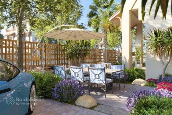Nhà ven biển sở hữu lâu dài độc đáo 1 tầng hầm + 4 tầng lầu rộng 131 m2