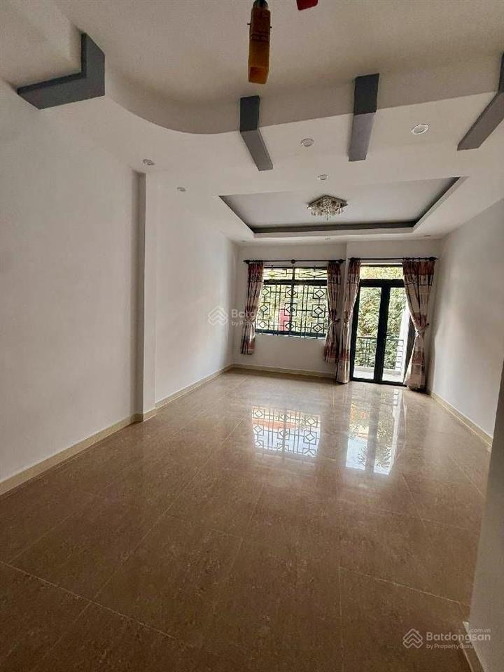 Bán nhà bình phú quận 6, 100m2, mt đường 8m, xe hơi ngủ trong nhà, chỉ 13.x tỷ