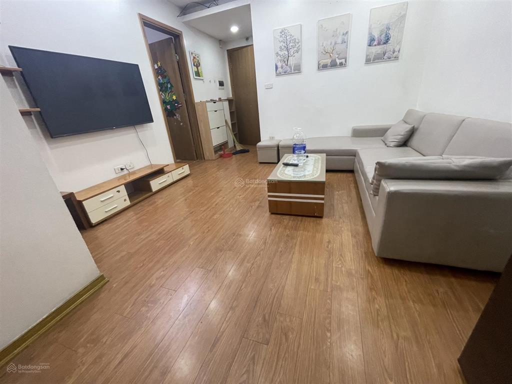 Cho thuê cc 2pn, 2wc, 52m2 tại mon city, 12 triệu vnd