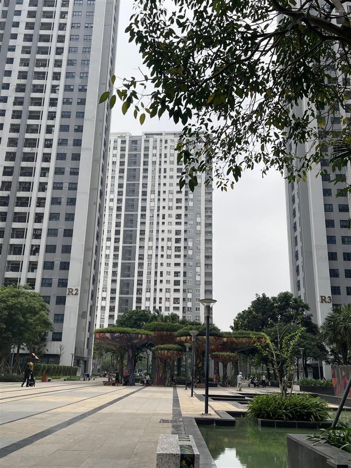 Chủ nhà gửi bán căn 99m2 3pn đẹp tại goldmark city 8tỷ, s3