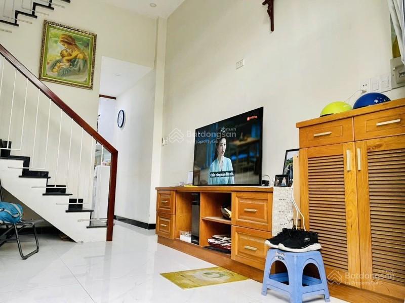 Hẻm xe hơi ngủ nhà | 41m2 ngang 4m vuông vức | cạnh nhà có bãi ô tô | 2 tầng đúc btct hoàn công đủ