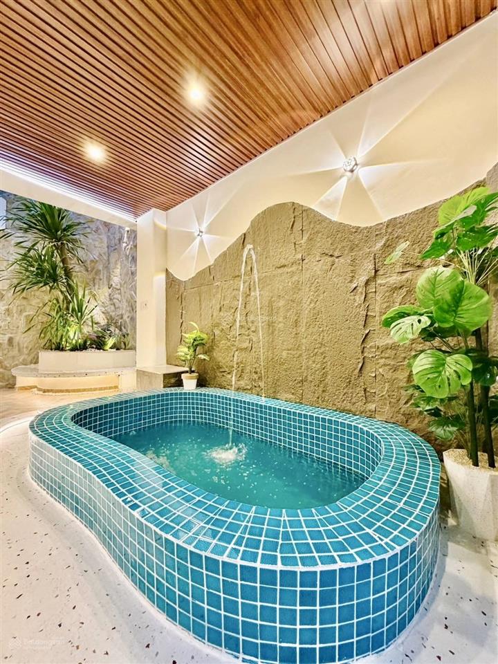 Bán nhà hẻm xe hơi hồ bơi ngay công viên lớn  người già trẻ em rất phù hợp  yên tĩnh trong lành