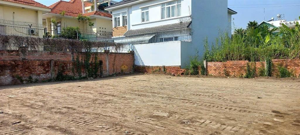 bán lô đất đường lê huu kiều m cát lái quận 2 ngay kế gần sông