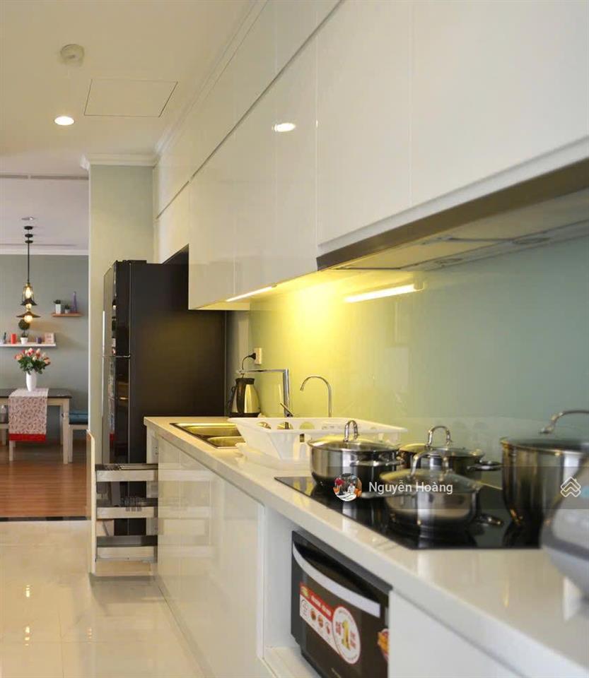 Bán nhanh căn hộ tại vinhomes nguyễn chí thanh, 1pn, 53m2, 7.8 tỷ,  0365 691 ***