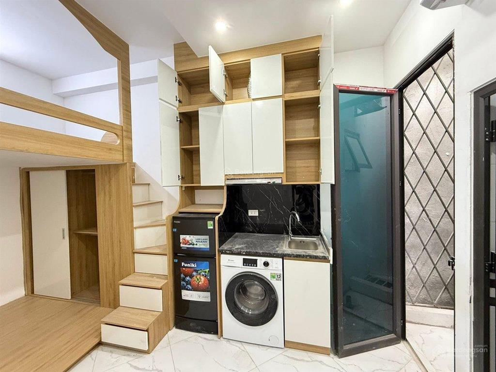 Siêu phẩm ccmn trung tâm thanh xuân 17 phòng full nội thất thang máy dòng tiền ổn định