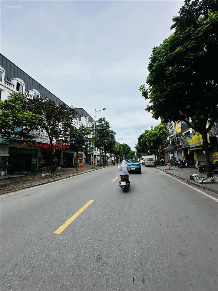 Bán biệt thự song lập kđt văn phú, hà đông, 201m, 4 tầng, mặt tiền 10m giá 35 tỷ