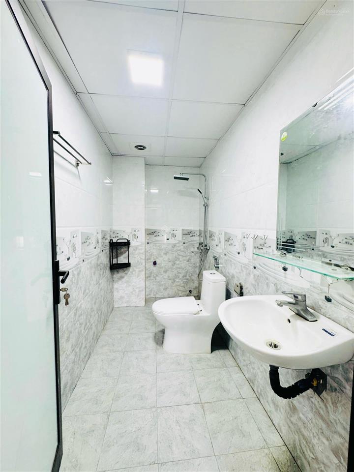 Bán nhà tô hiệu, hà đông, 36m x 5 tầng, lô góc, gara ô tô, gần mặt phố, giá 13 tỷ