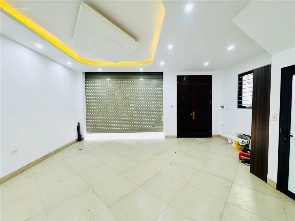 Bán nhà tô hiệu, hà đông, 36m x 5 tầng, lô góc, gara ô tô, gần mặt phố, giá 13 tỷ