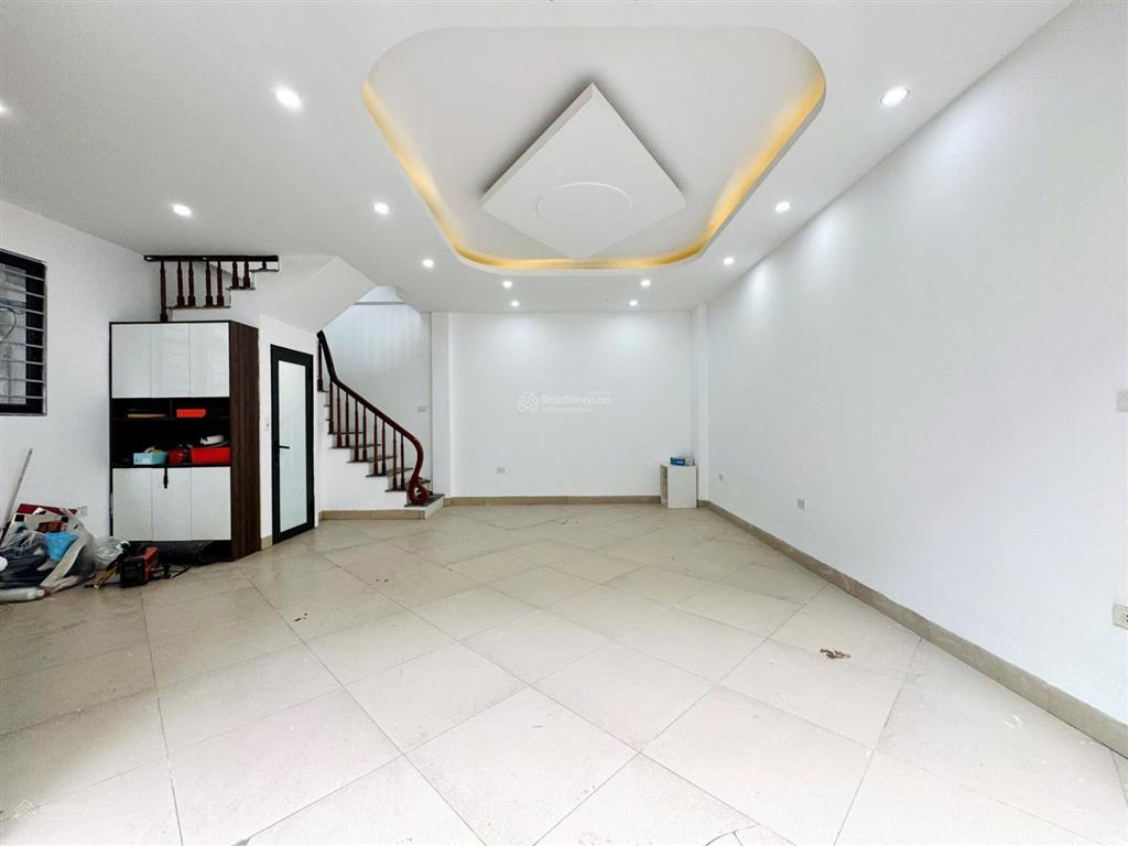 Bán nhà tô hiệu, hà đông, 36m x 5 tầng, lô góc, gara ô tô, gần mặt phố, giá 13 tỷ