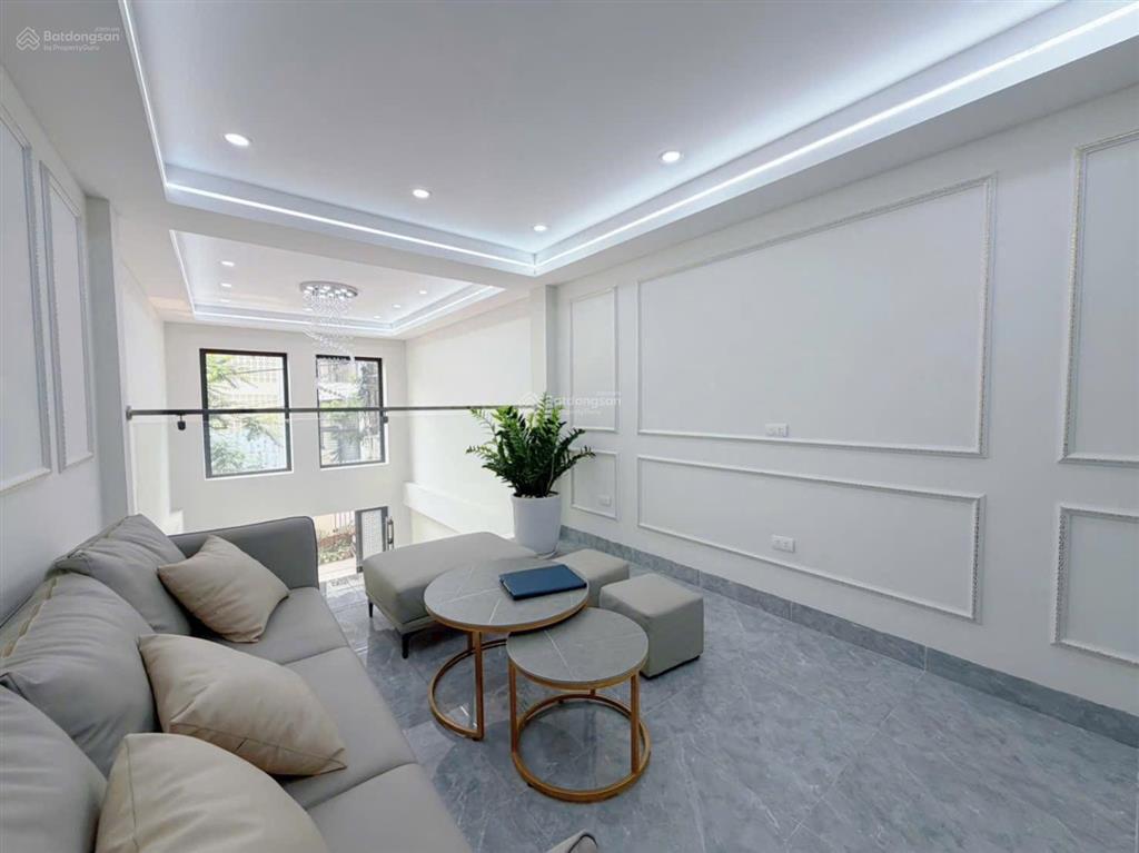 Bán nhà dương văn bé, hai bà trưng, 38m2 x 6 tầng, thang máy, gara ô tô, giá 16,6 tỷ
