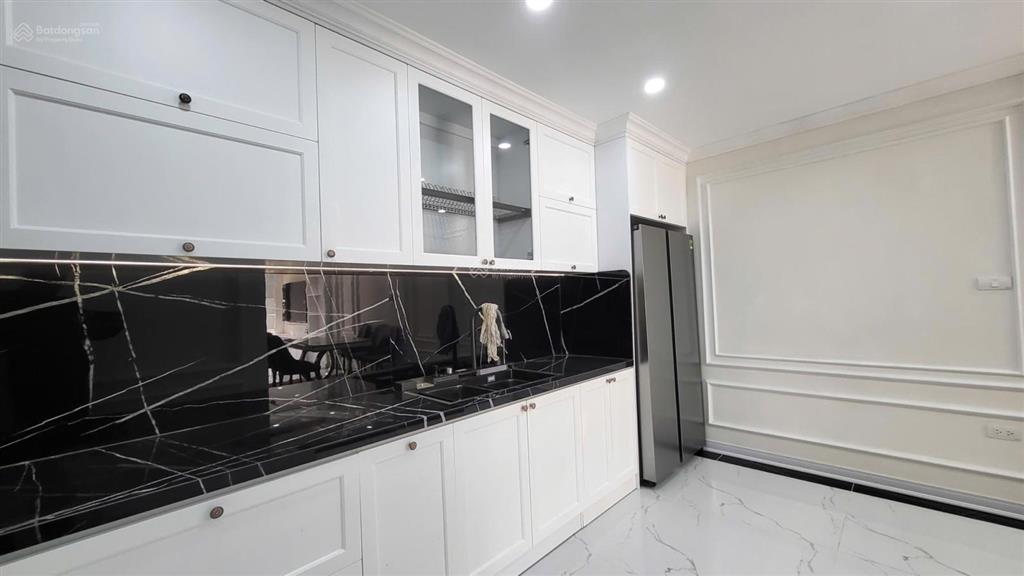 Bán nhà tô vĩnh diện, quận thanh xuân, 60m2 x 6 tầng thang máy, ô tô vào nhà, giá 24,8 tỷ