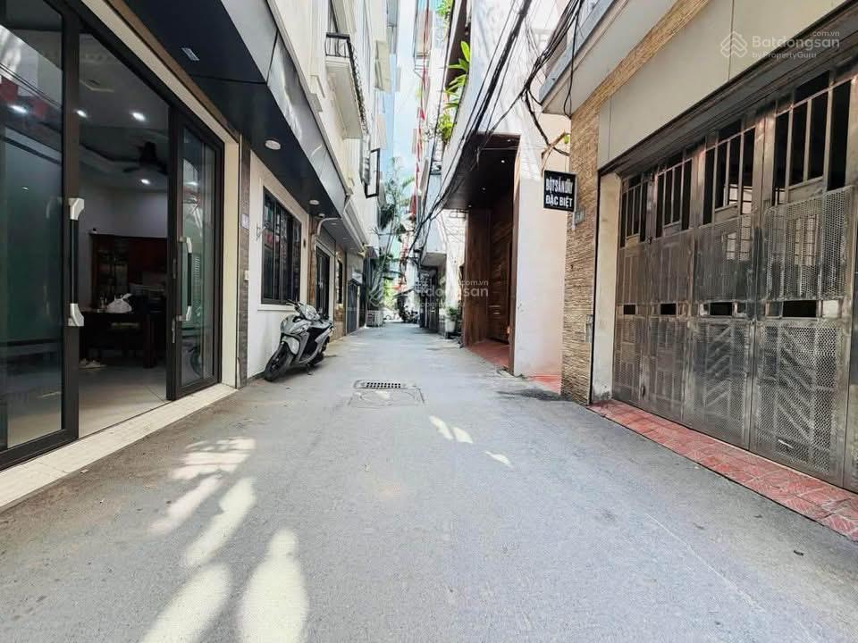 Bán nhà phan đình giót, thanh xuân, 44m2 x 4 tầng, lô góc, gara ô tô, giảm chào 3 tỷ còn 14,5 tỷ