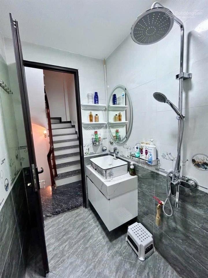 Bán nhà tô vĩnh diện, thanh xuân, dtsd 35m x 6 tầng, gara 2 ô tô, mặt tiền 6m, giá 12,98 tỷ