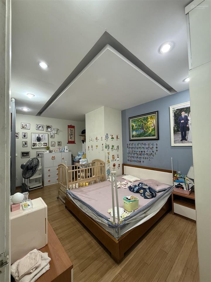 Bán căn hộ hồ gươm plaza, 102 trần phú, hà đông, 141m2, lô góc, 3pn, giá 9,2 tỷ