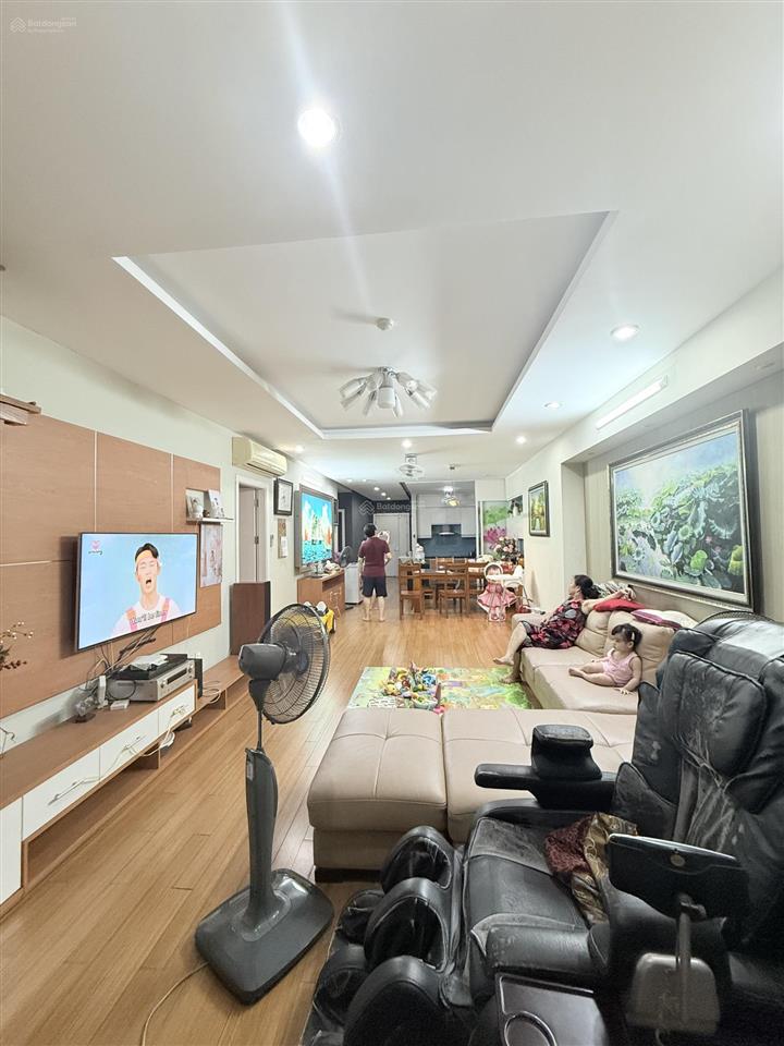 Bán căn hộ hồ gươm plaza, 102 trần phú, hà đông, 141m2, lô góc, 3pn, giá 9,2 tỷ