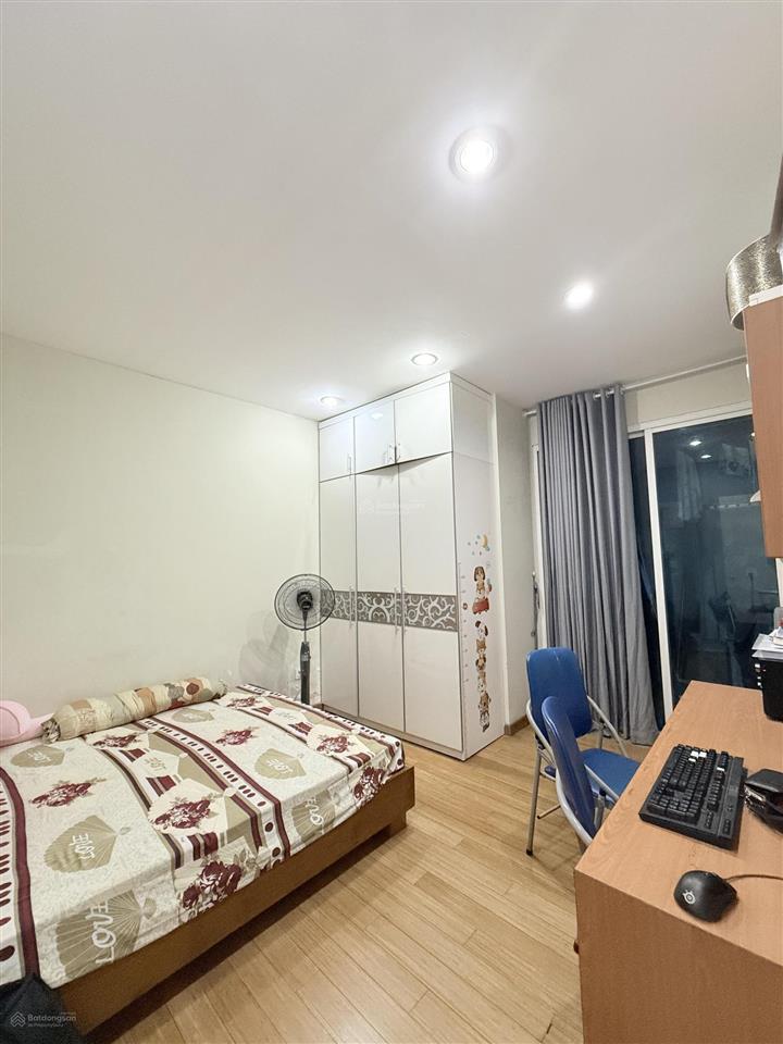 Bán căn hộ hồ gươm plaza, 102 trần phú, hà đông, 141m2, lô góc, 3pn, giá 9,2 tỷ
