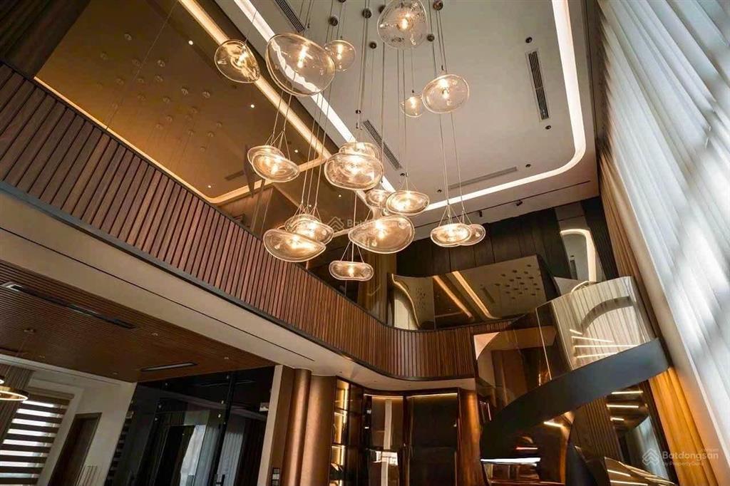 Bán tòa nhà tô vĩnh diện, thanh xuân, 81m x 7 tầng, thang máy, mặt tiền 8,1m, giá 42 tỷ