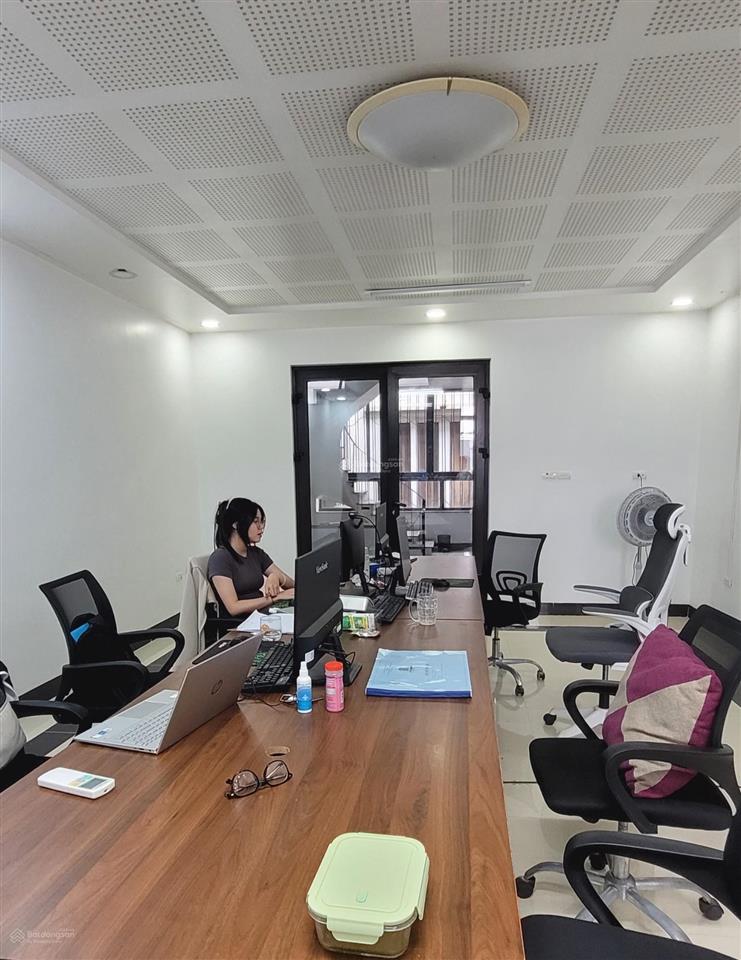 Bán liền kề kđt văn phú, hà đông, 102m2 x 5 tầng, mặt tiền 5,3m, đường 4 ô tô tránh, giá 21,9 tỷ