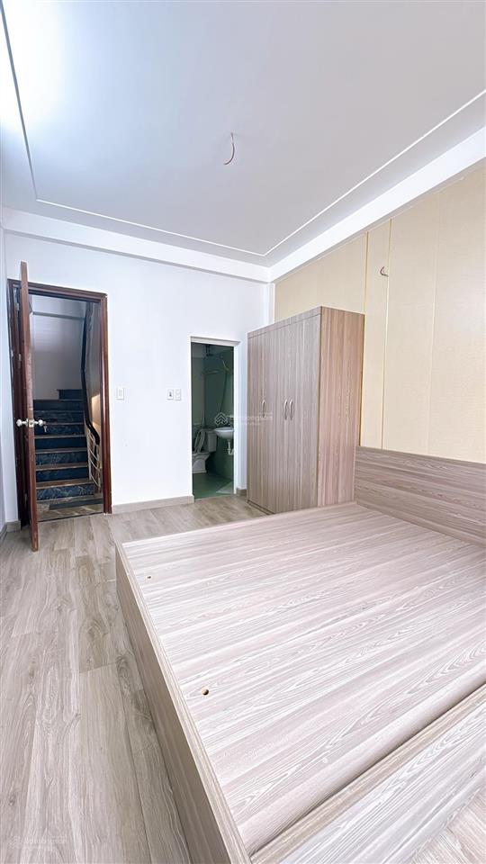 Bán nhà ngõ 72 nguyễn trãi, thanh xuân, 26m x 5 tầng, gần ô tô, full nội thất, giá 6,75 tỷ