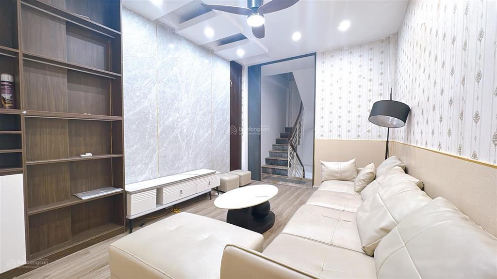 Bán nhà ngõ 72 nguyễn trãi, thanh xuân, 26m x 5 tầng, gần ô tô, full nội thất, giá 6,75 tỷ