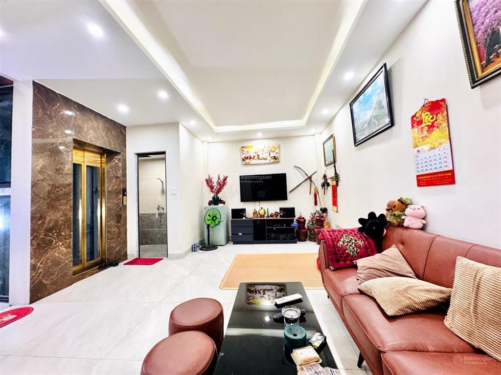 Bán nhà quan nhân, thanh xuân, 30m x 6 tầng, thang máy, mặt tiền 6m, giá 9,5 tỷ
