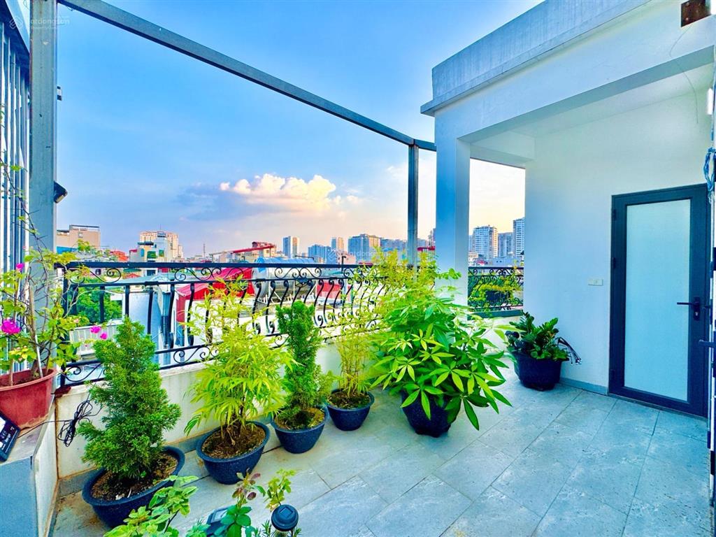 Bán nhà quan nhân, thanh xuân, 30m x 6 tầng, thang máy, mặt tiền 6m, giá 9,5 tỷ