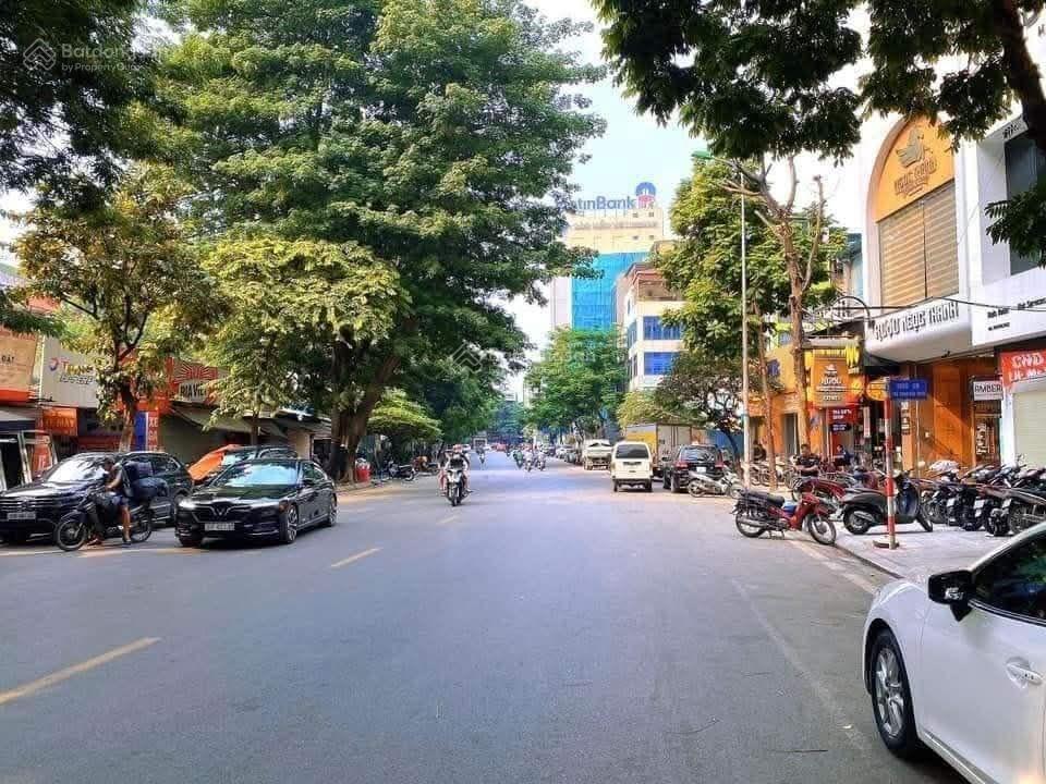 Siêu phẩm mặt phố vạn phúc  ba đình 140m2  nối thông giang văn minh  tiềm năng x2 giá trị
