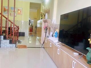 Bán Nhà Quách Thị Trang 100m2 3 Tầng 3 Phòng Ngủ Giá 8.3 Tỷ Đường 7.5m