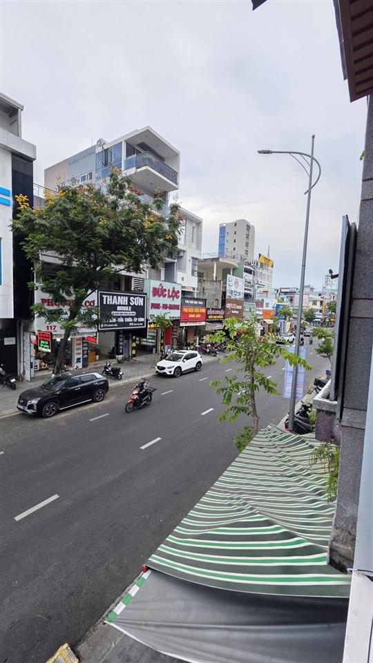 Bán Nhà Mặt Tiền Hoàng Diệu Trung Tâm Đà Nẵng, 54m2, Giá 12,5 Tỷ