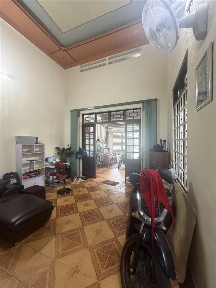 BÁN ĐẤT TẶNG NHÀ  LÊ VĂN HƯU 115M² NỞ HẬU, KIỆT Ô TÔ, GẦN ĐH KINH TẾ, GIÁ 8,9 TỶ