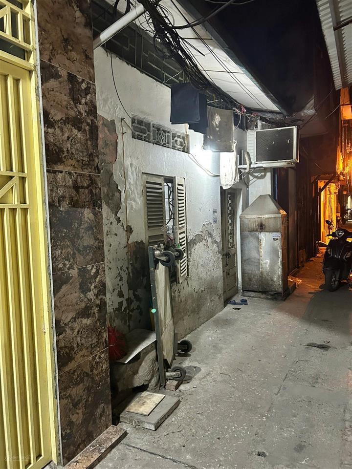 Hot! nhà đội cấn  20m ra phố  chỉ 7.35 tỷ