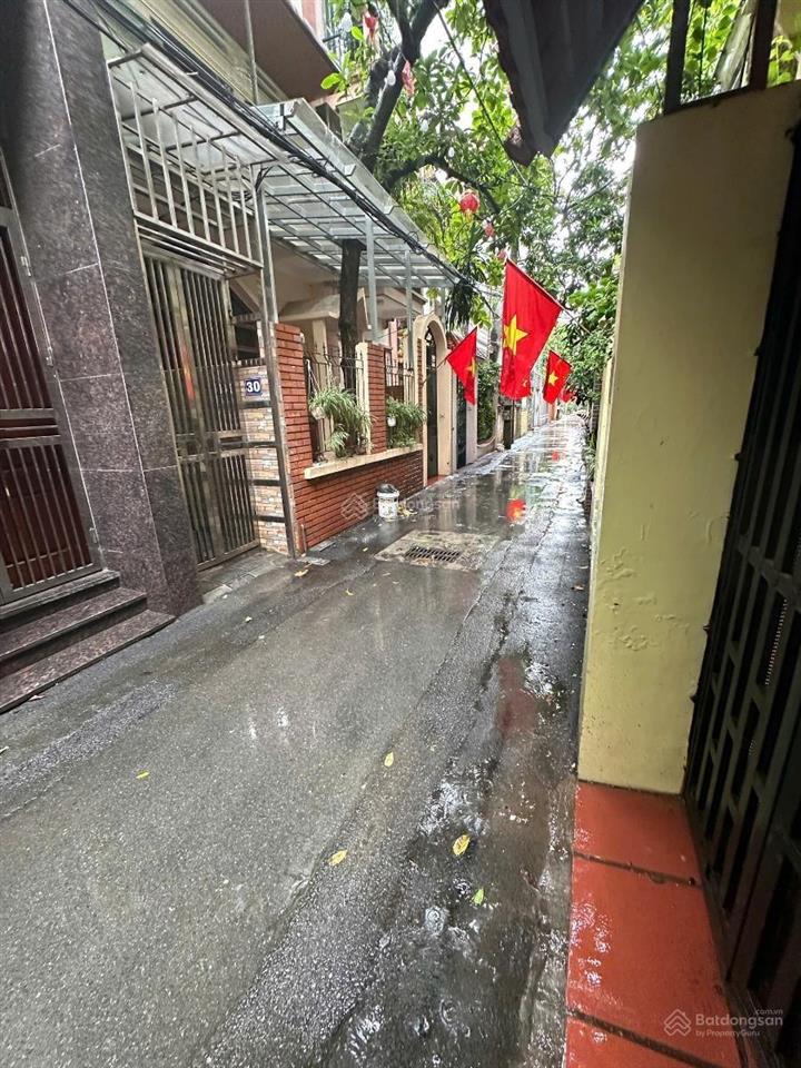 Bán nhà, lương thế vinh, thanh xuân, kd, cách oto tránh 15m, dân trí