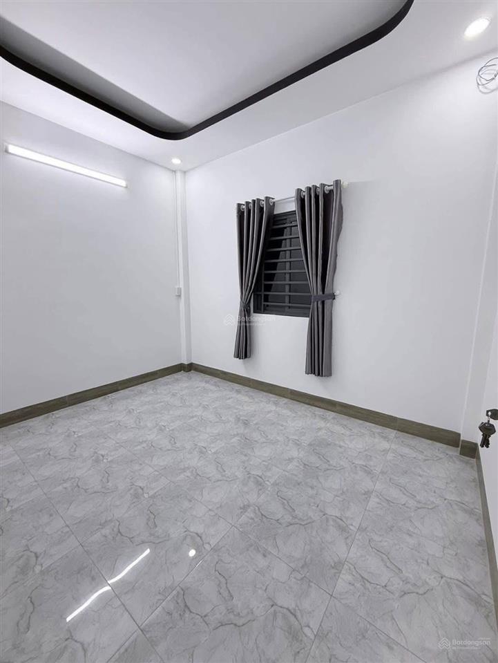 Bán gấp nhà ở khu dân cư ấp 5 phong phú, hồ chí minh, gần bến xe quận 8