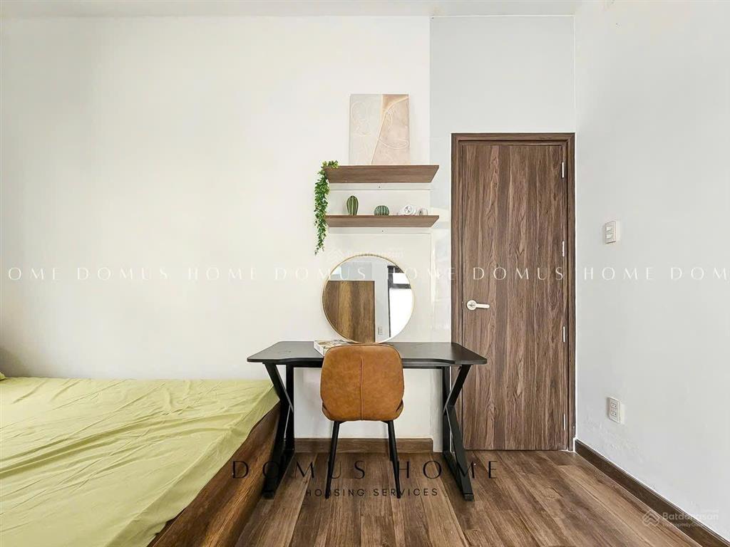 Cho thuê 1pn kdc him lam  ban công riêng  hình thật 100%