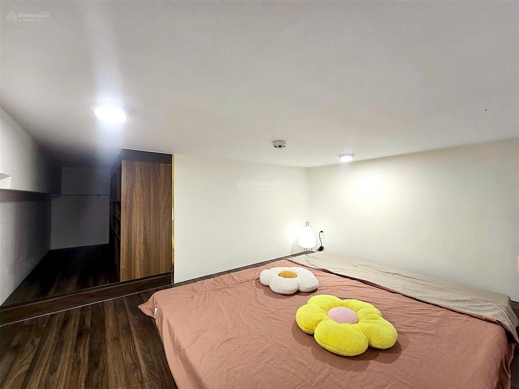 Cho thuê duplex ban công full nội thất