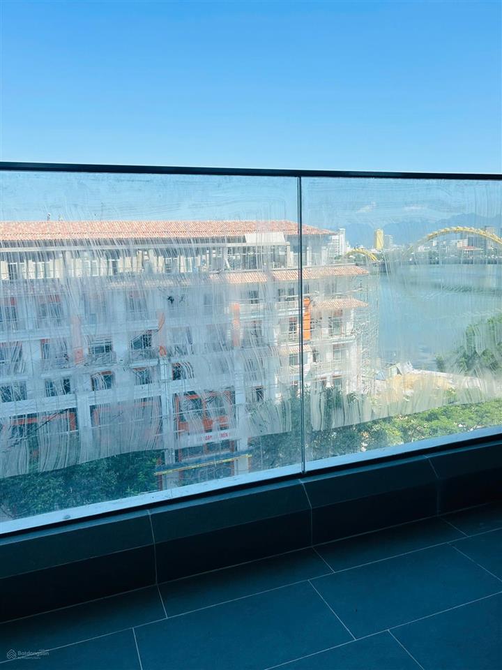 Cho thuê căn studio full nội thất dự án the ponte view sông hàn + cầu rồng.  0989 584 ***