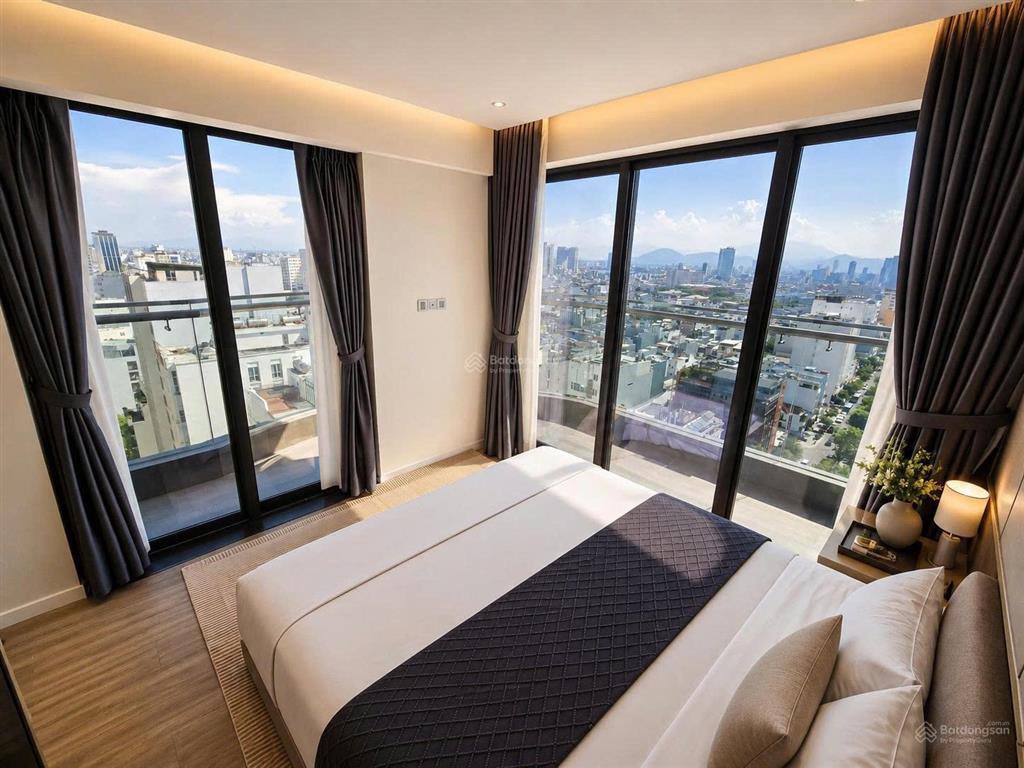 Cho thuê căn 1pn (góc) đầy đủ nội thất view panorama dự án times square đà nẵng.  0989 584 ***