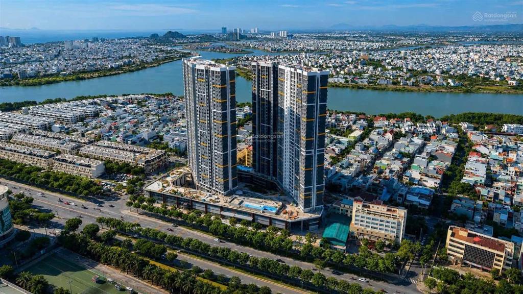 Cần nhượng lại căn 2pn (70m2),giá 4,9tỷ tại masteri đà nẵng, bàn giao t10/2026.   0989 584 ***